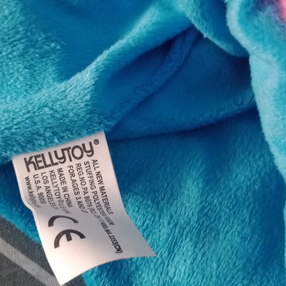 Kellytoy Pink and Blue Stuffed Animal Plush Hat - Picture 3 of 3